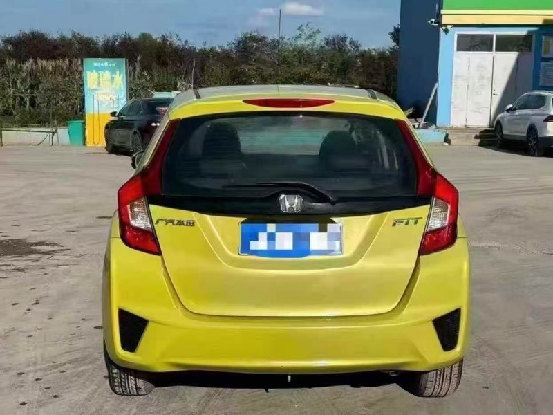 菏泽16年本田飞度9