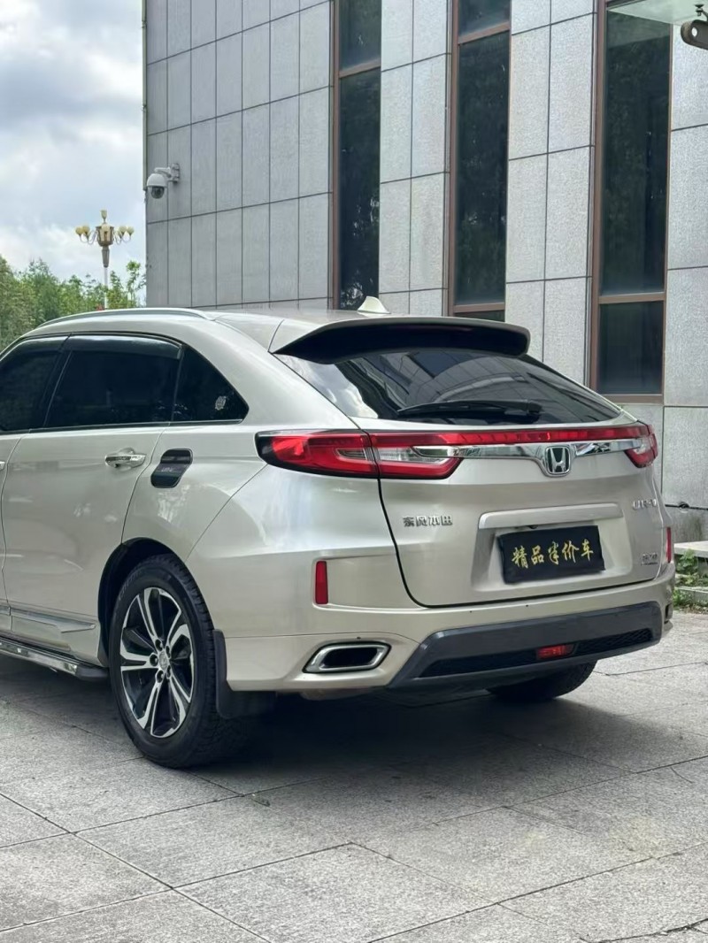 吉林18年本田URV6