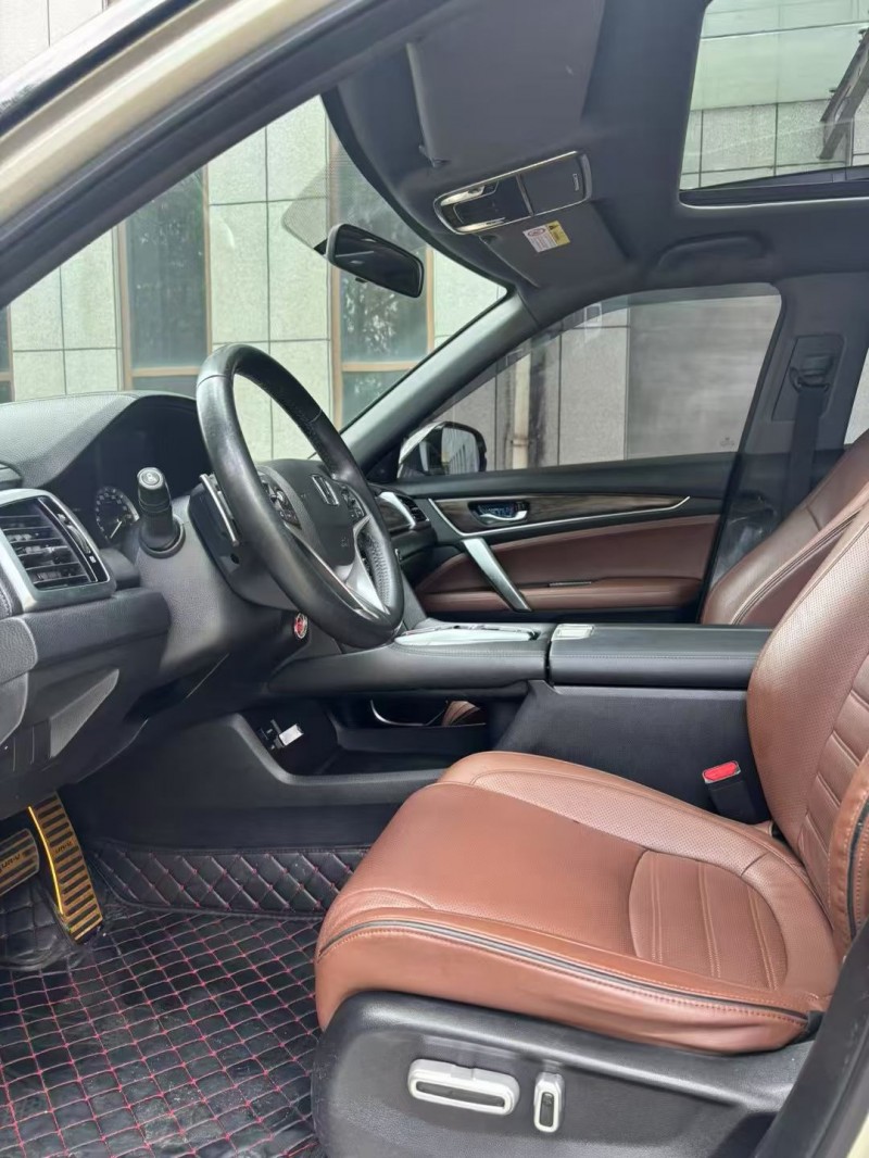 吉林18年本田URV7