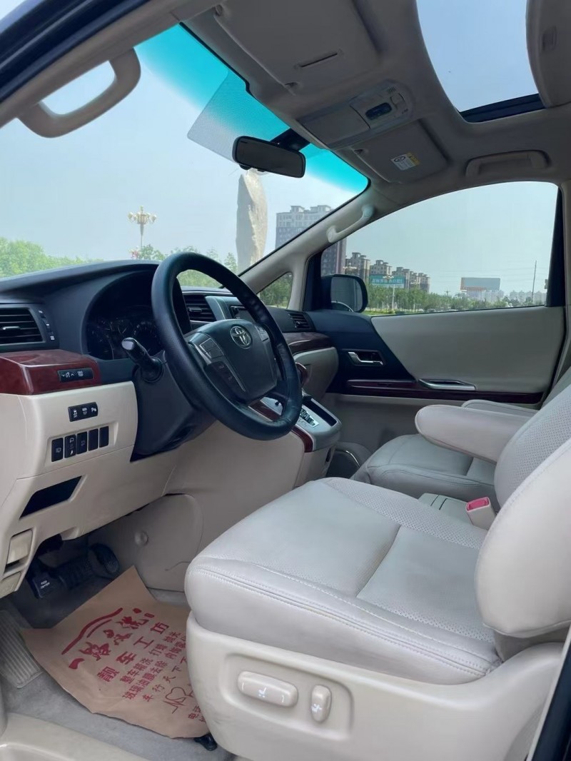 吉林11年丰田埃尔法7