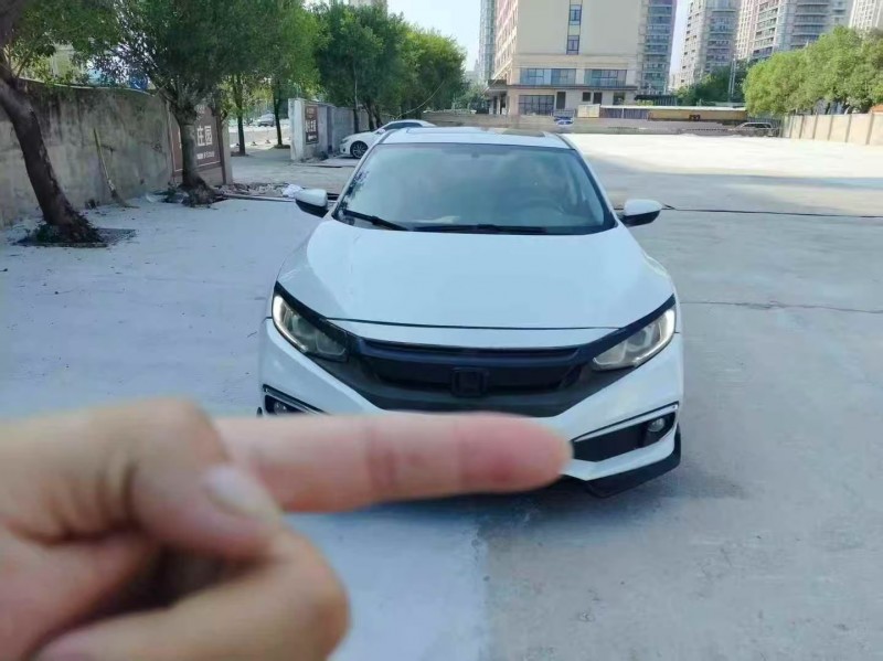 菏泽19年本田思域1