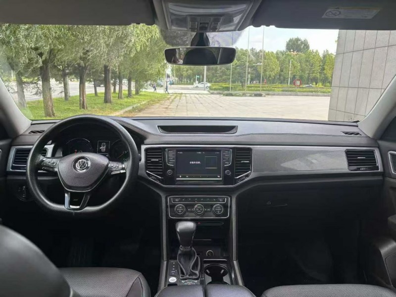 吉林17年大众途昂5