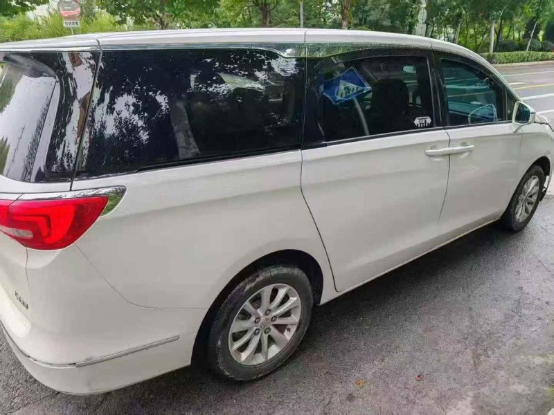 烟台19年别克GL83