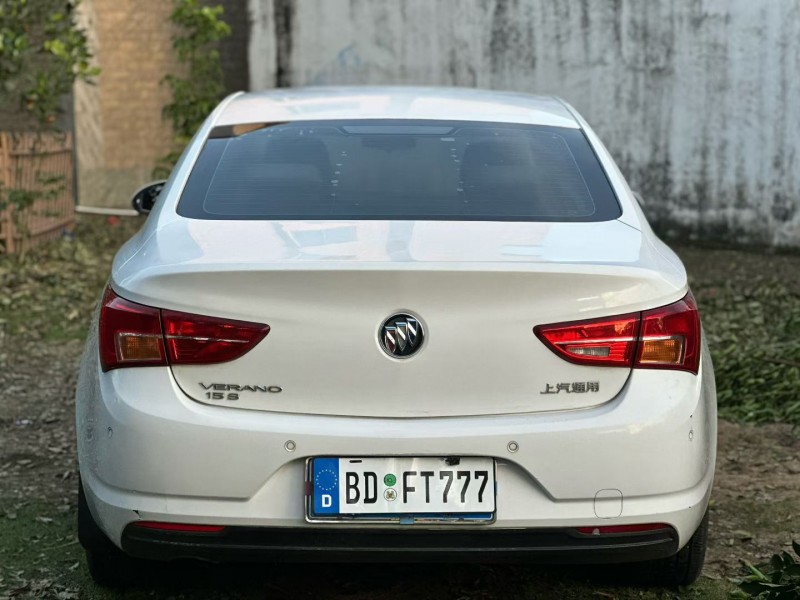 湛江17年别克威朗3