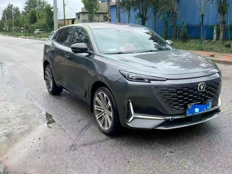 青岛21年长安汽车UNI2