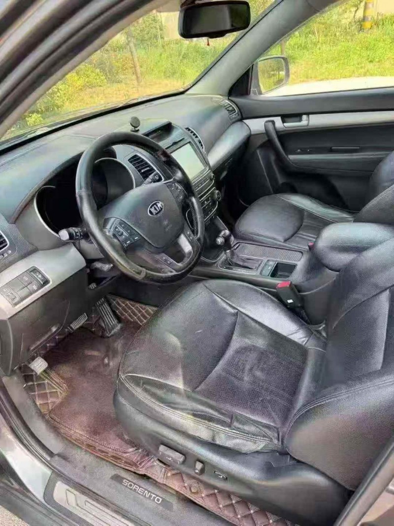 淄博14年起亚索兰托5