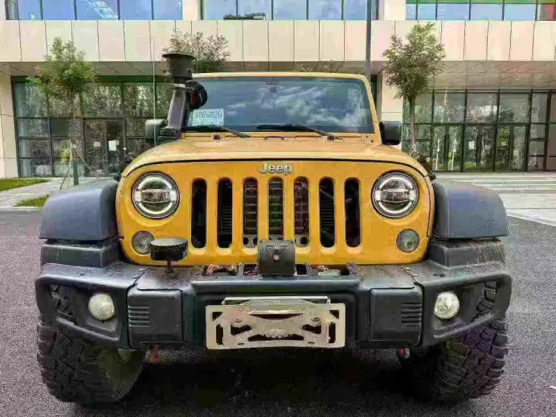 金昌15年Jeep牧马人1