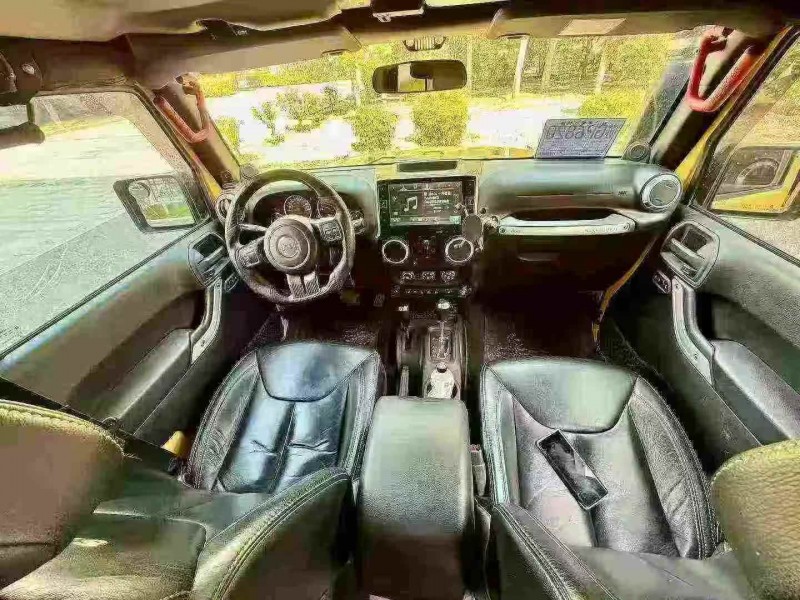 金昌15年Jeep牧马人3