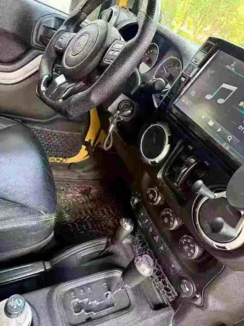 金昌15年Jeep牧马人5