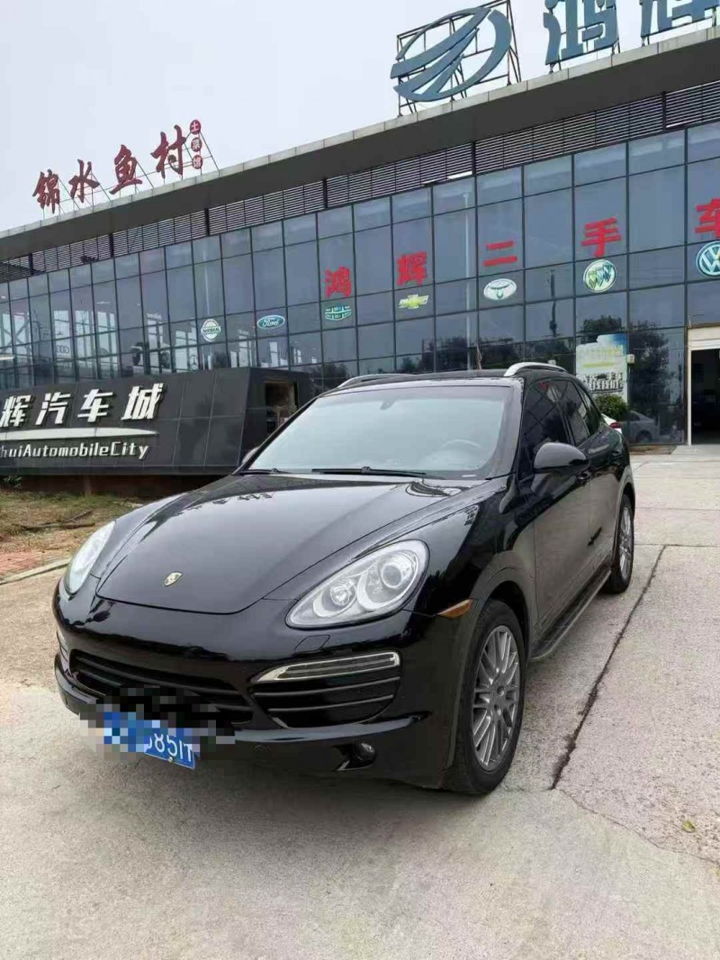 岳阳14年保时捷卡宴1