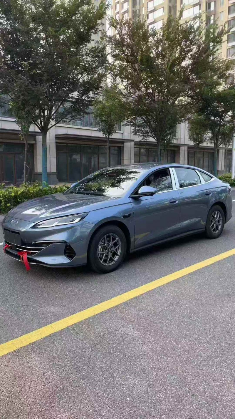 烟台25年比亚迪海豹2