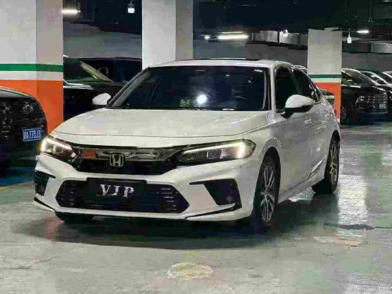 成都23年本田思域1