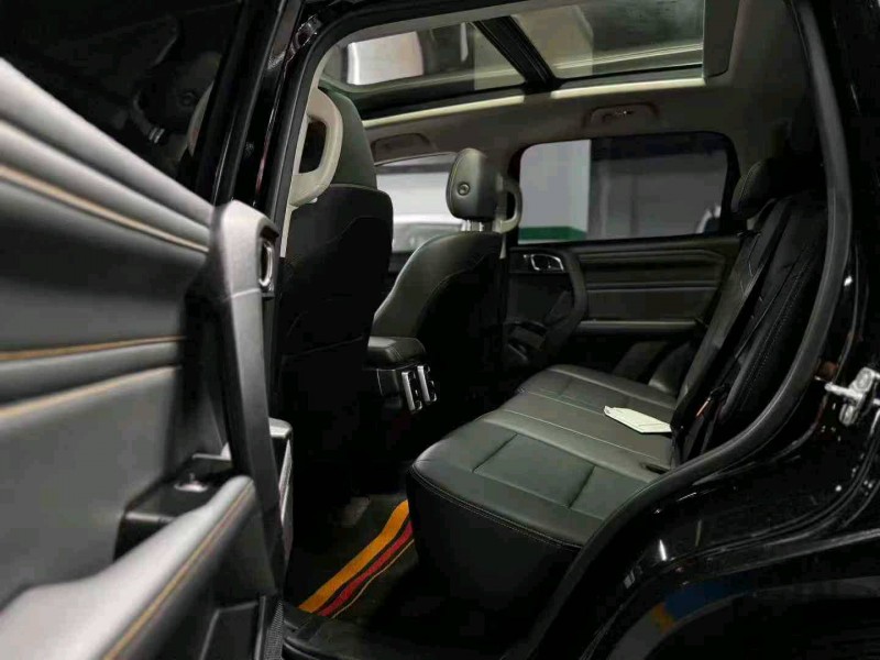 成都23年哈弗大狗6