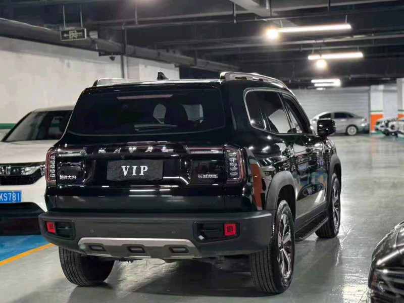 成都23年哈弗大狗8