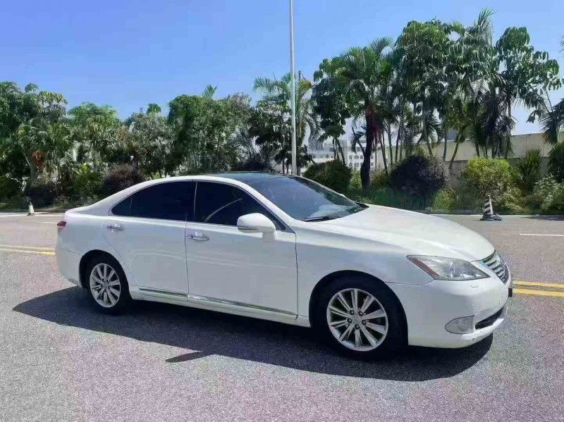 佛山12年雷克萨斯ES2