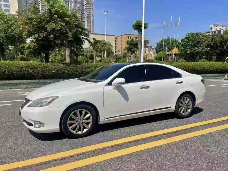 佛山12年雷克萨斯ES3