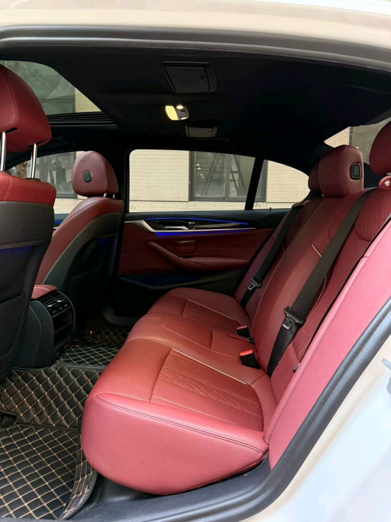 佛山21年宝马5系9