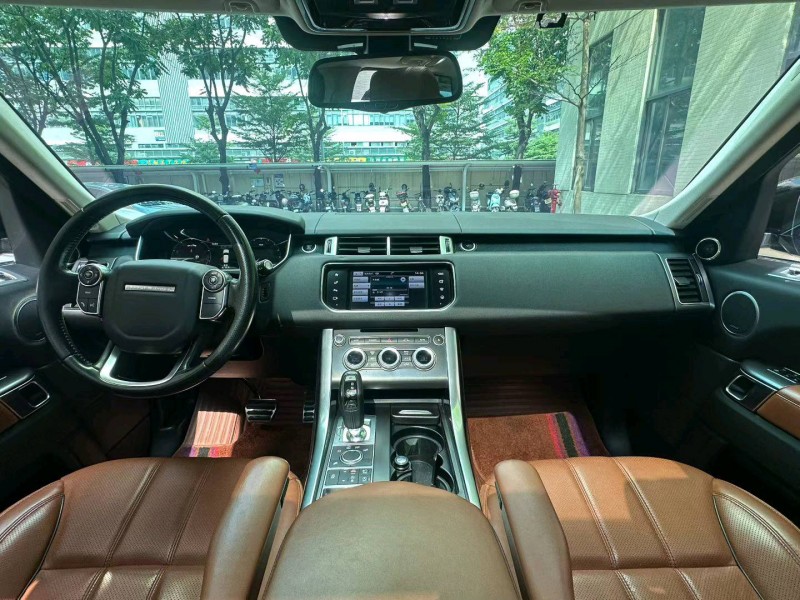 佛山17年路虎揽胜运动8