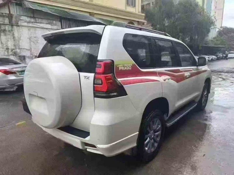 珠海20年丰田普拉多7