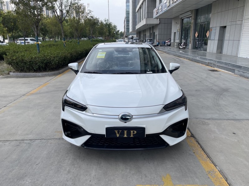 济宁23年传祺埃安S1