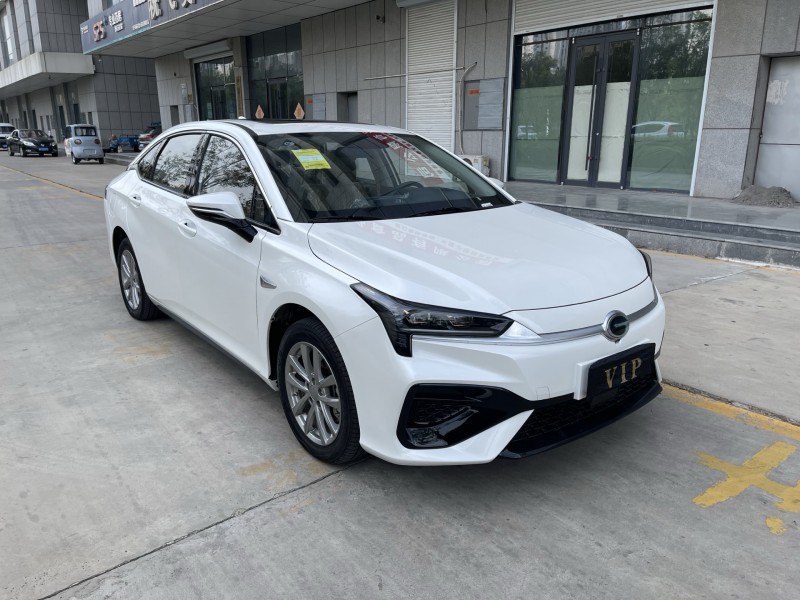 济宁23年传祺埃安S2