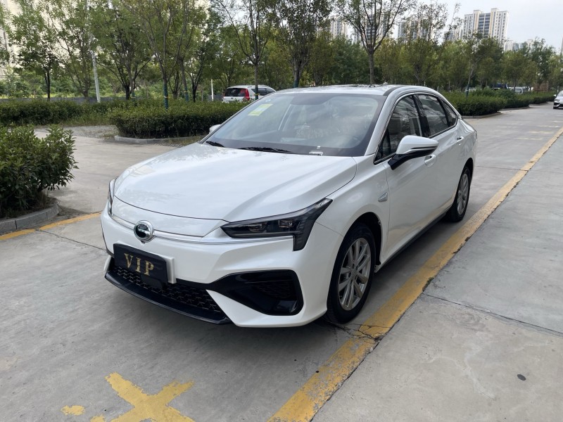 济宁23年传祺埃安S3