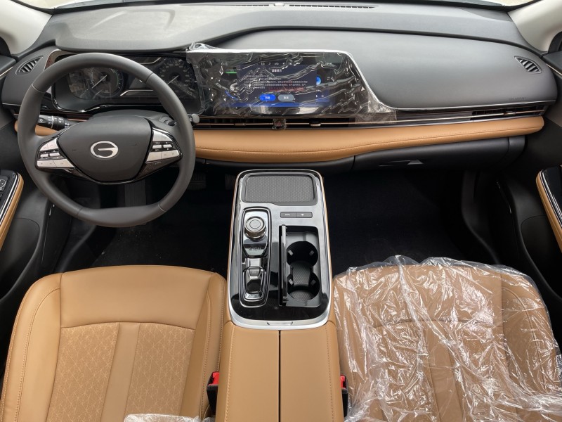 济宁23年传祺埃安S4