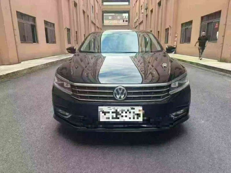 重庆16年大众帕萨特1