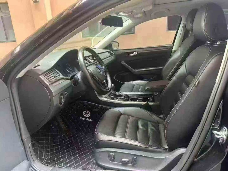 重庆16年大众帕萨特4