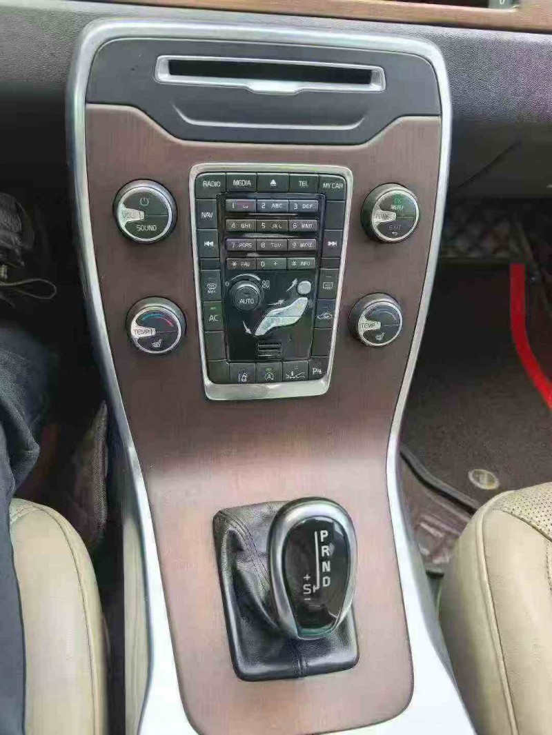 新余14年沃尔沃S80L7