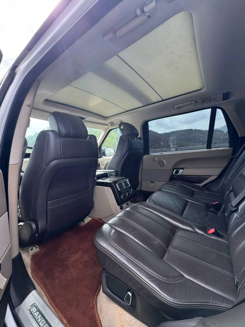 青岛15年路虎揽胜行政4