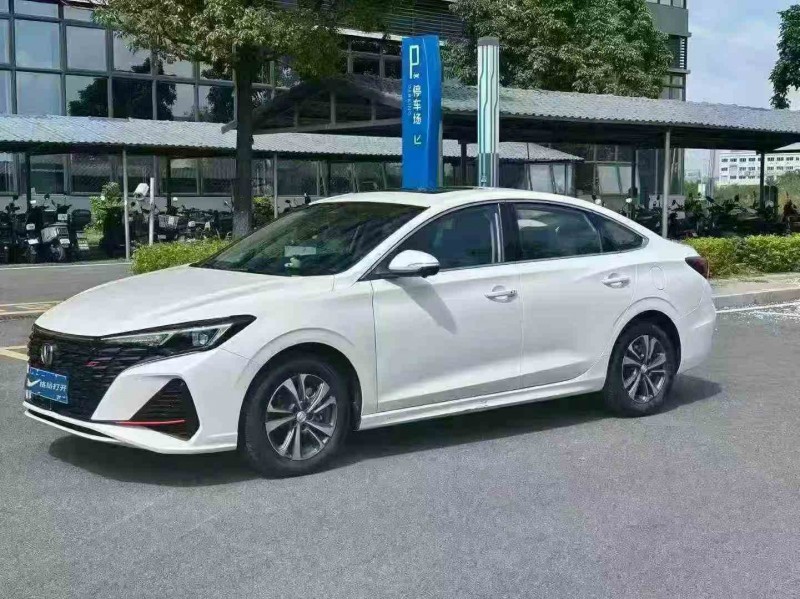 江门25年长安汽车逸动2