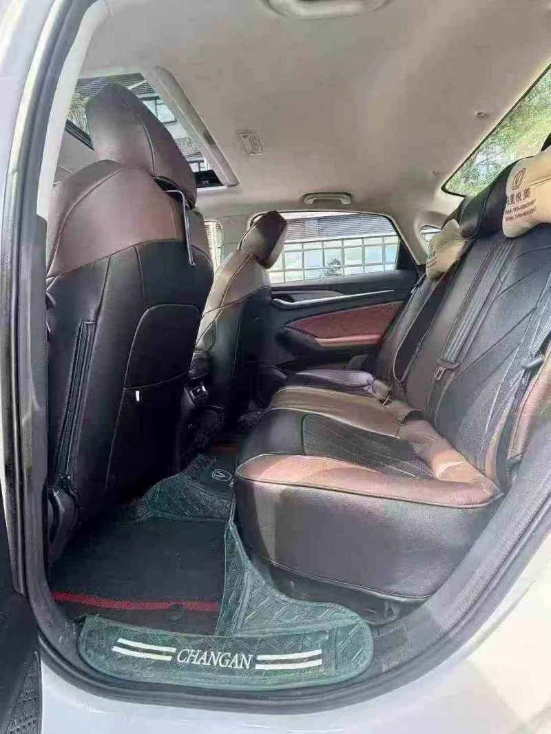 江门25年长安汽车逸动6