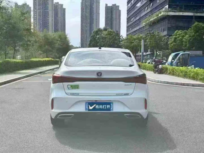 江门25年长安汽车逸动9