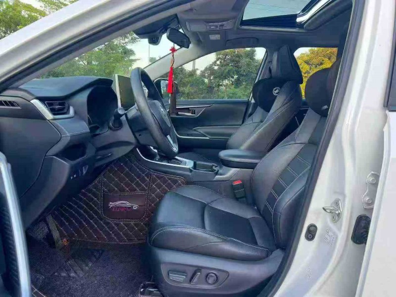 珠海20年丰田威兰达6