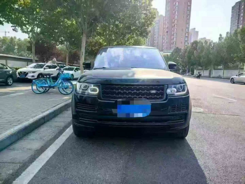 十堰17年路虎揽胜行政1