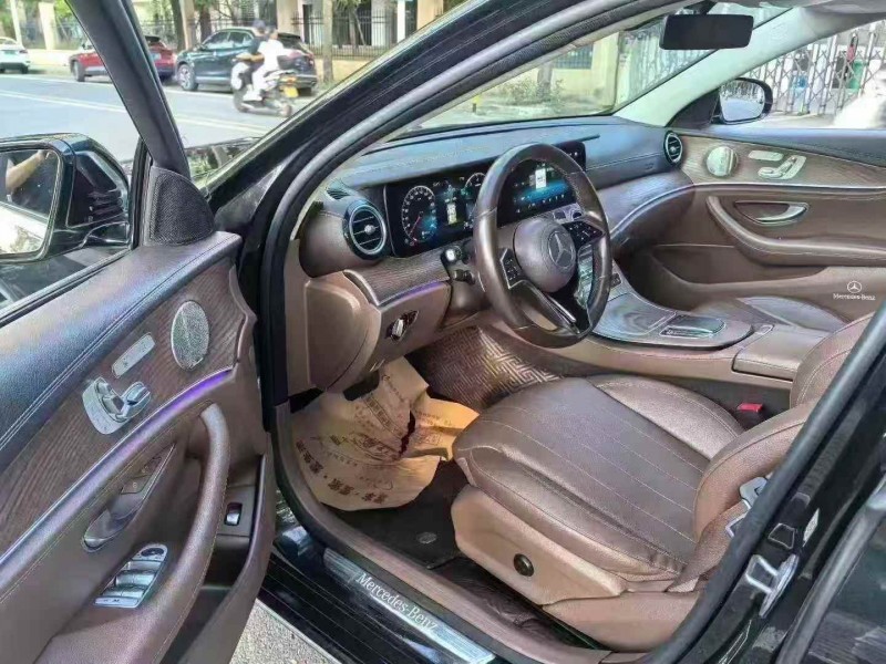 六盘水21年奔驰E5