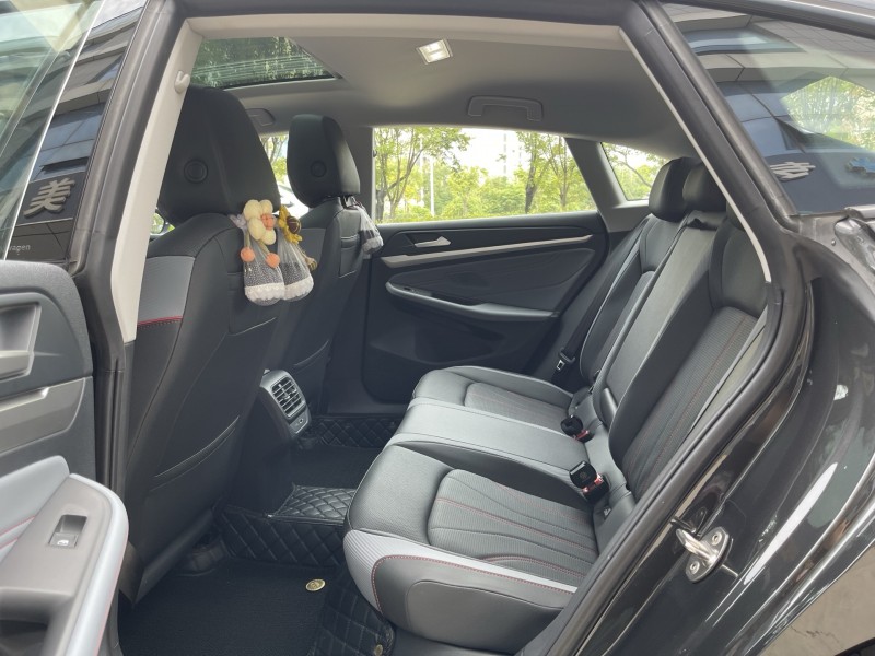 济宁24年大众凌渡3