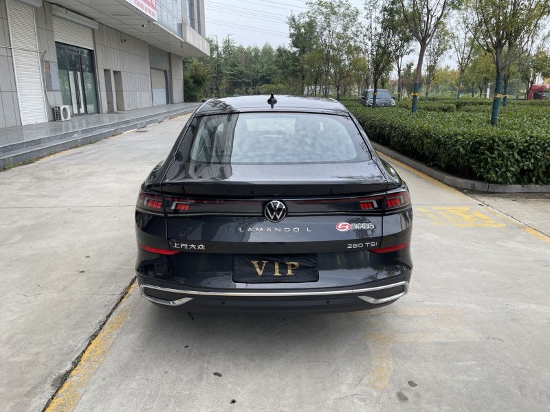 济宁24年大众凌渡9