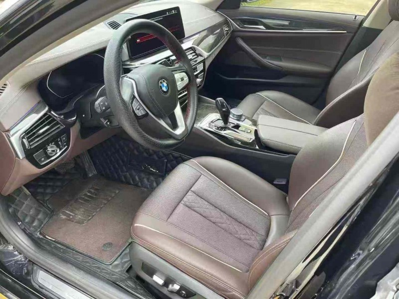 威海21年宝马5系9