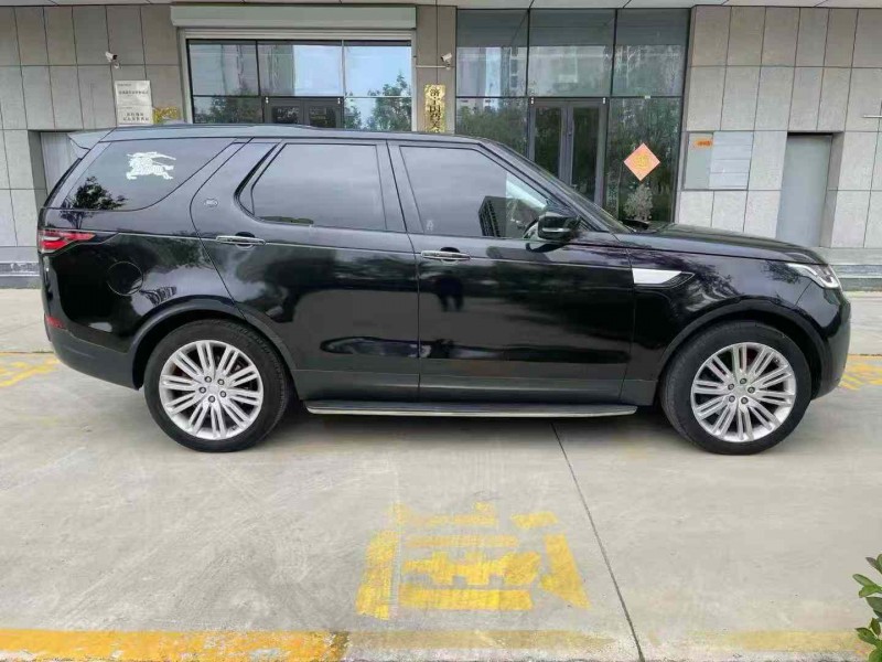 济宁17年路虎发现8