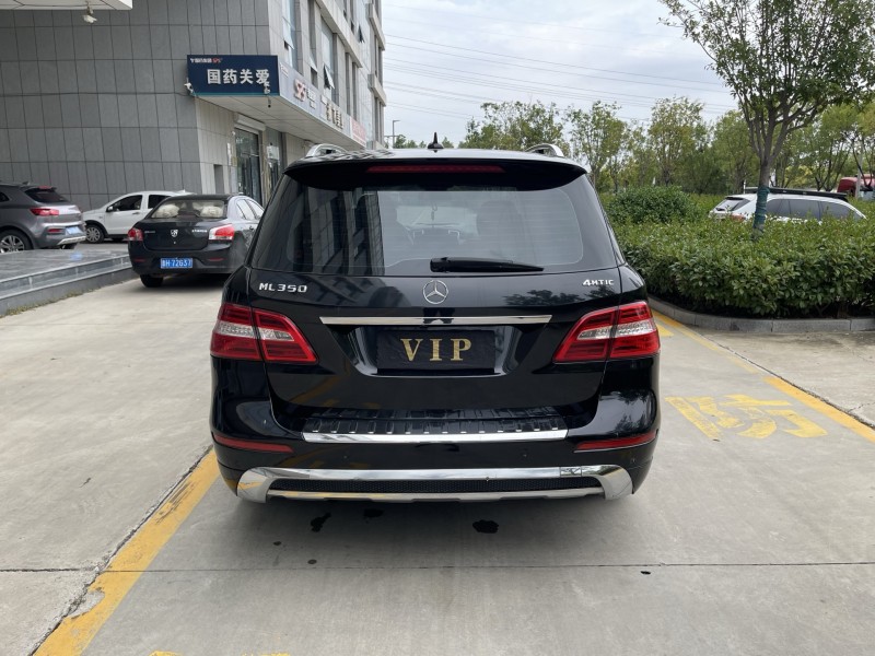 济宁12年奔驰ML7