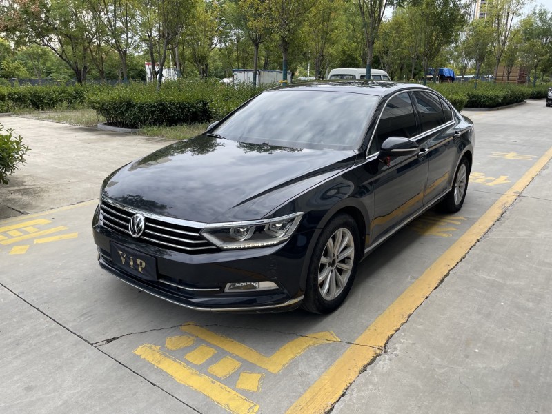 济宁20年大众迈腾2