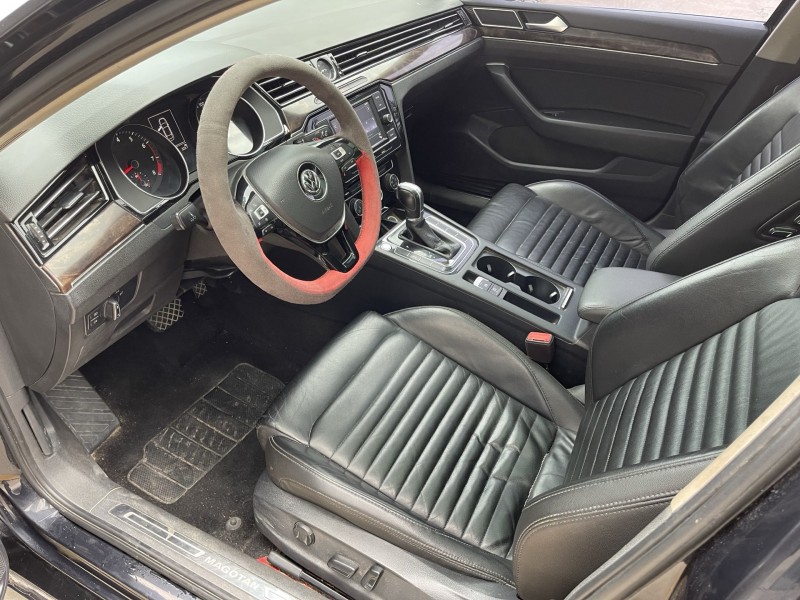 济宁20年大众迈腾5