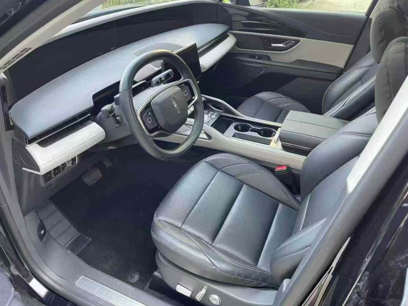 济宁24年林肯航海家4