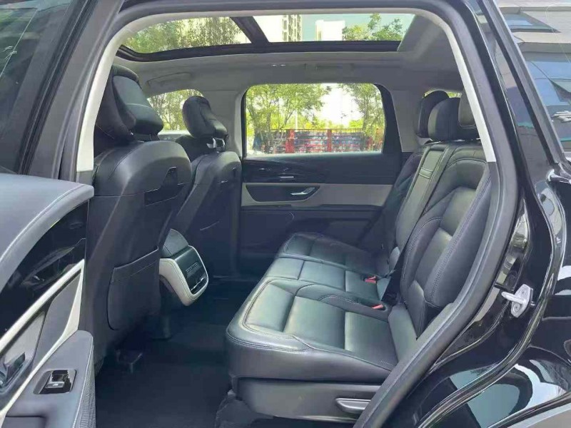 济宁24年林肯航海家5