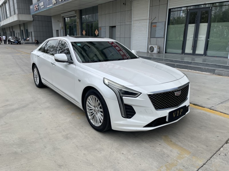 济宁19年凯迪拉克CT63