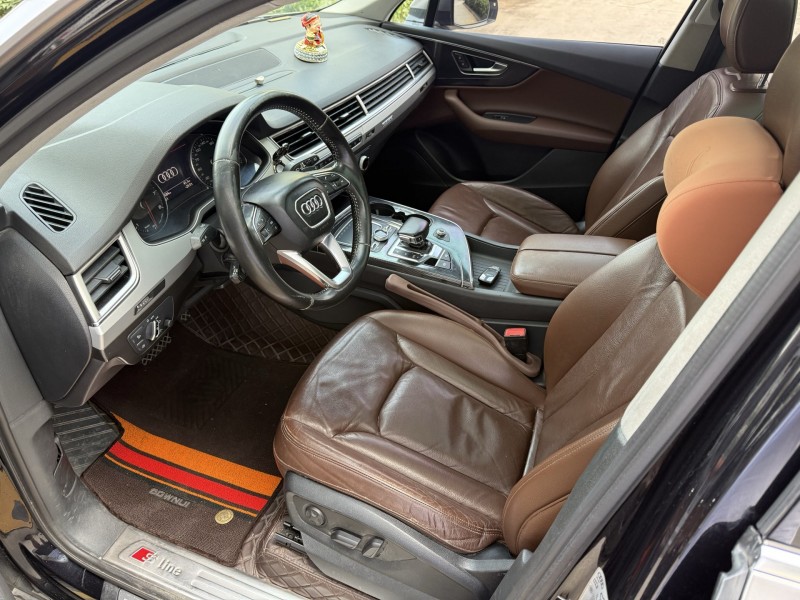 济宁17年奥迪Q74