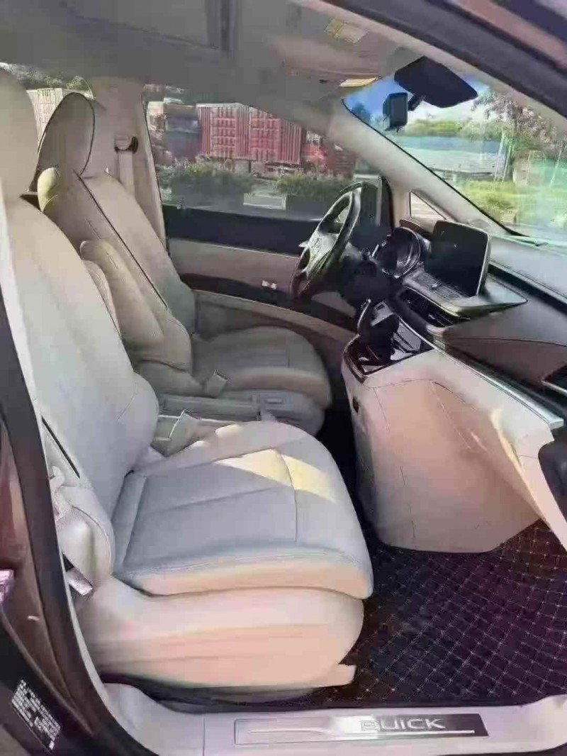 厦门21年别克GL85