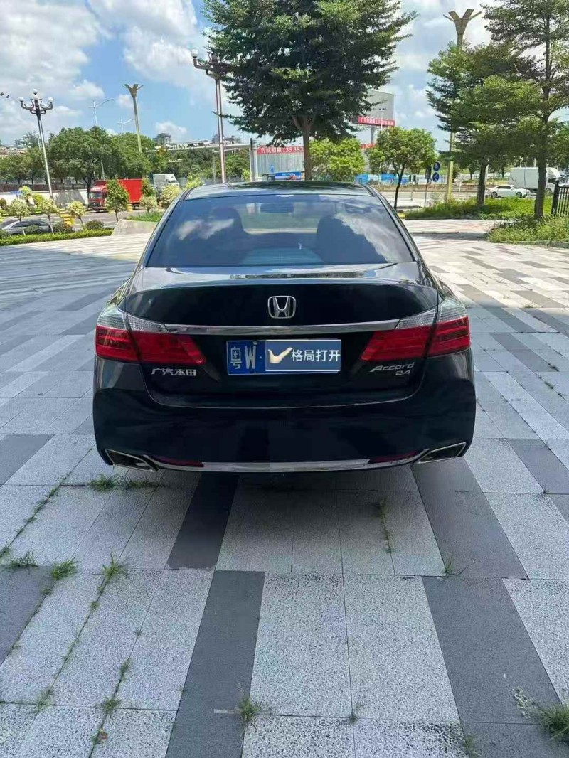 东莞15年本田雅阁9